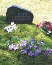 The grave of Uno Kivistik