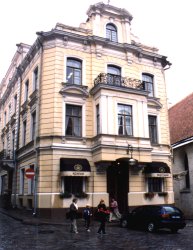 Maiasmokk Kohvik coffee house